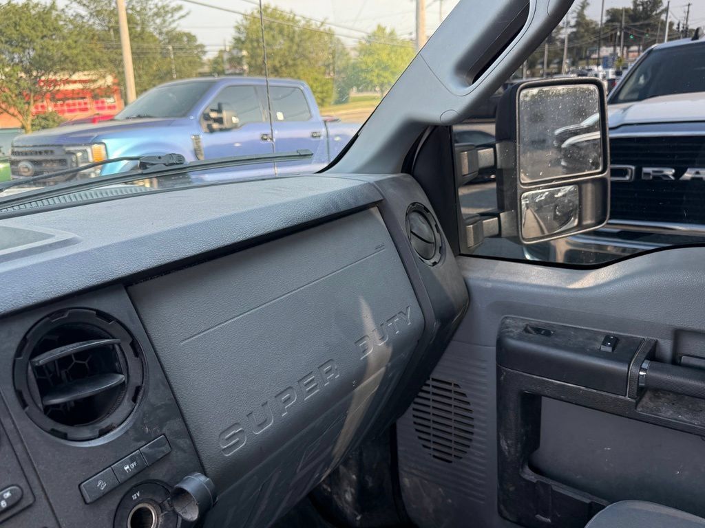 Used 2014 Ford F250 XL w/ Power Equipment Group AWD/4WD image 21