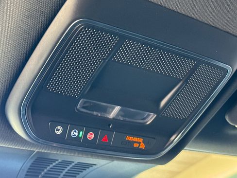 Used 2024 Chevrolet Blazer EV RS image 25