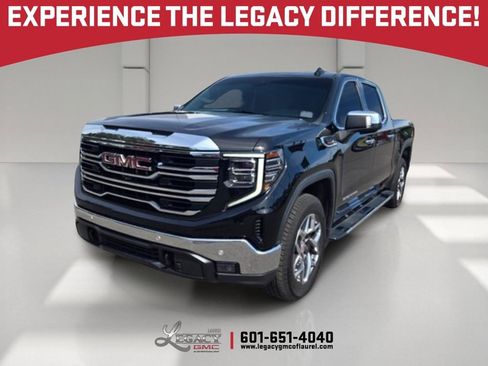 Used 2023 GMC Sierra 1500 SLT w/ SLT Premium Plus Package AWD/4WD image 1