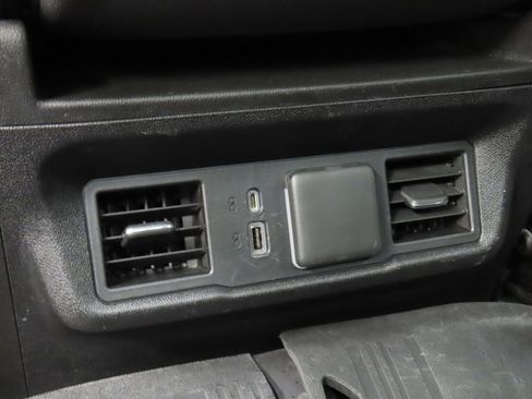 Used 2023 GMC Sierra 1500 Elevation AWD/4WD image 11