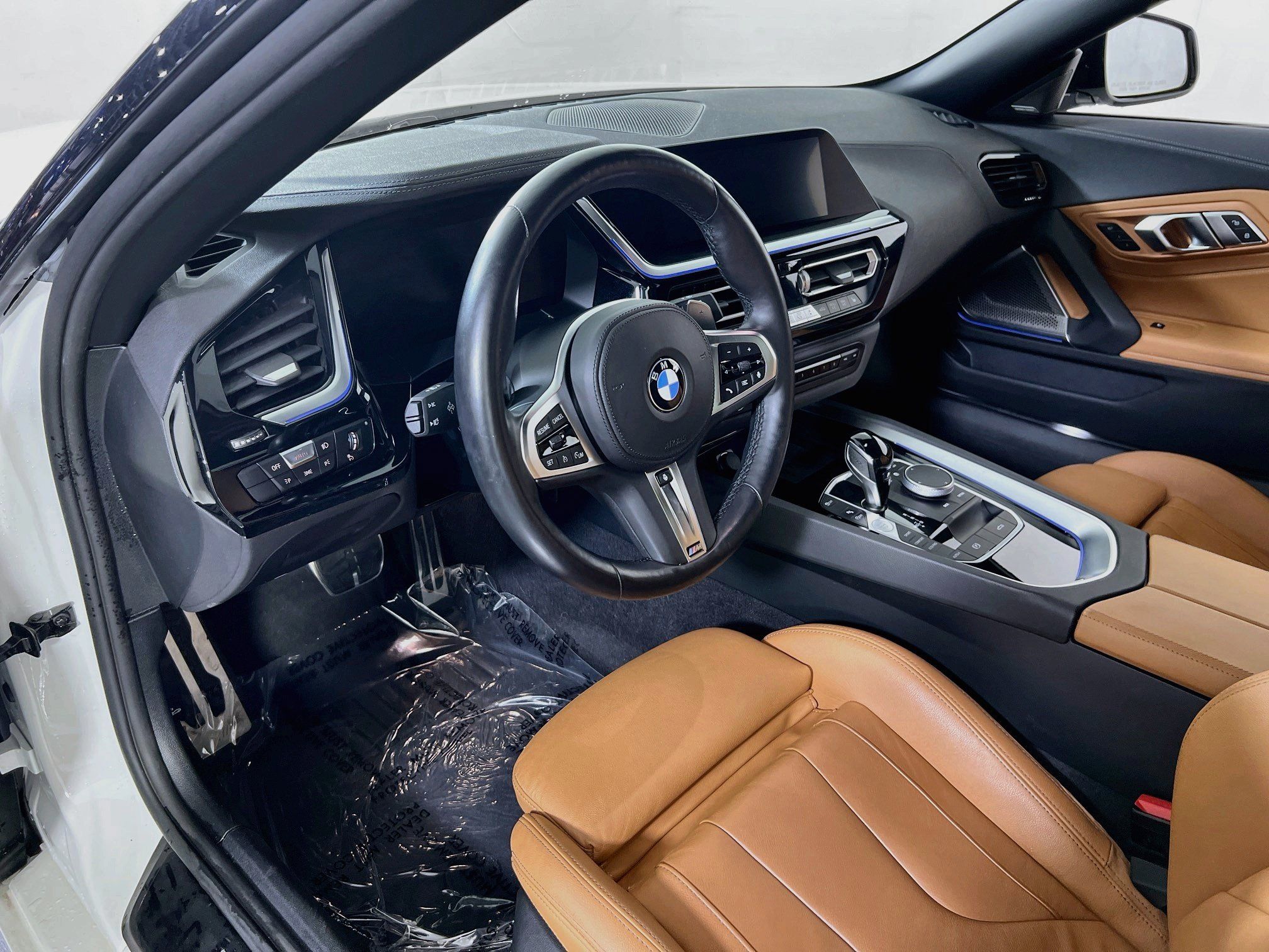 Used 2023 BMW Z4 sDrive30i w/ Convenience Package RWD image 9