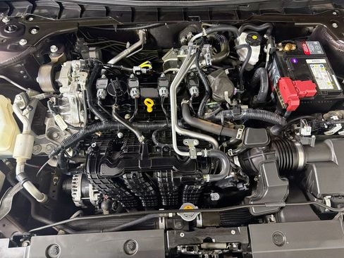 Used 2023 Nissan Altima 2.5 SV FWD image 30