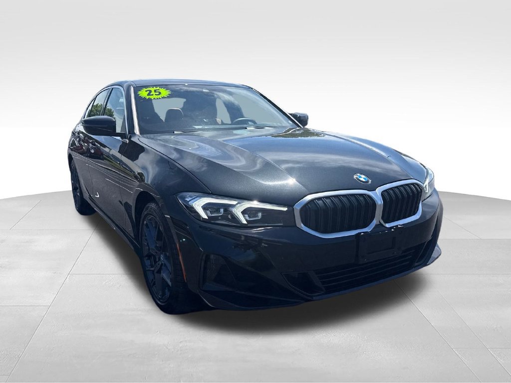 Used 2025 BMW 330i xDrive Sedan w/ Premium Package AWD/4WD image 8