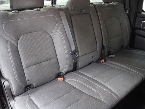 Used 2019 RAM 1500 Big Horn AWD/4WD image 20