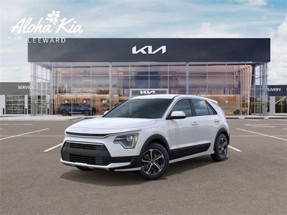 New 2025 Kia Niro LX