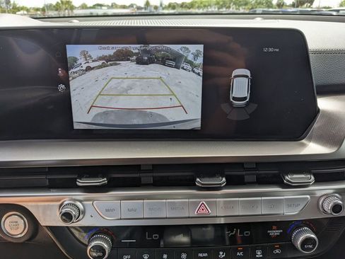 Used 2025 Kia Telluride S image 25