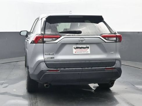Used 2023 Toyota RAV4 LE FWD image 4