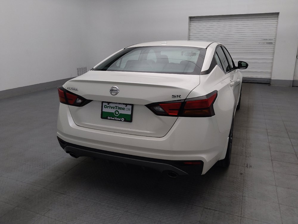 Used 2019 Nissan Altima 2.5 SR FWD image 7