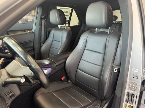 Used 2020 Mercedes-Benz GLE 350 4MATIC w/ Premium Package image 14