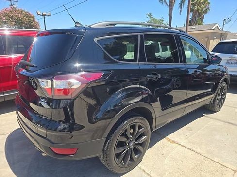 Used 2018 Ford Escape SEL w/ Ford Safe & Smart Package AWD/4WD image 3