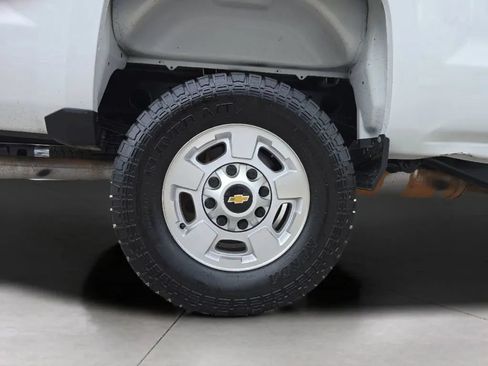 Used 2019 Chevrolet Silverado 2500 W/T w/ WT Convenience Package AWD/4WD image 32