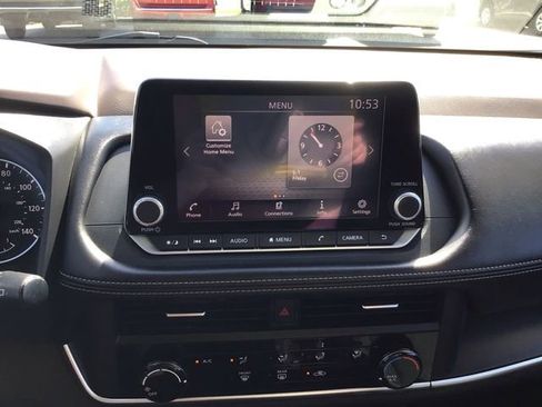 Used 2023 Nissan Rogue S AWD/4WD image 21