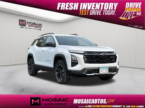 Used 2026 Chevrolet Equinox RS AWD/4WD image 1