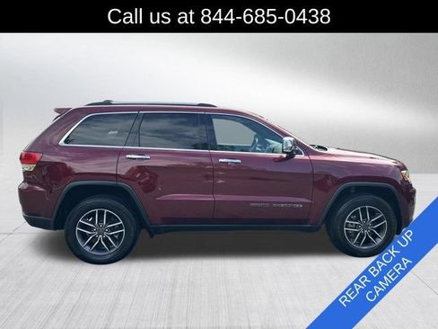 Used 2019 Jeep Grand Cherokee Limited AWD/4WD image 4