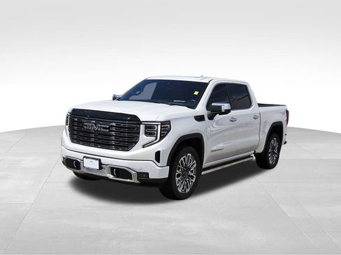 Used 2024 GMC Sierra 1500 Denali Ultimate AWD/4WD image 2