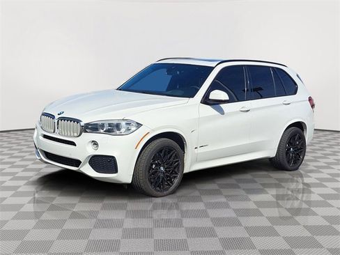 Used 2015 BMW X5 xDrive50i image 9