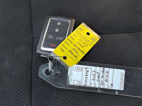 Used 2023 Jeep Grand Cherokee Altitude image 34