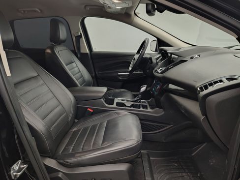 Used 2019 Ford Escape Titanium FWD image 13