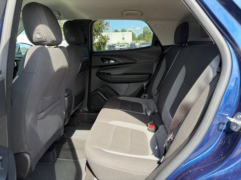 Used 2023 Chevrolet TrailBlazer LT w/ Convenience Package AWD/4WD image 38