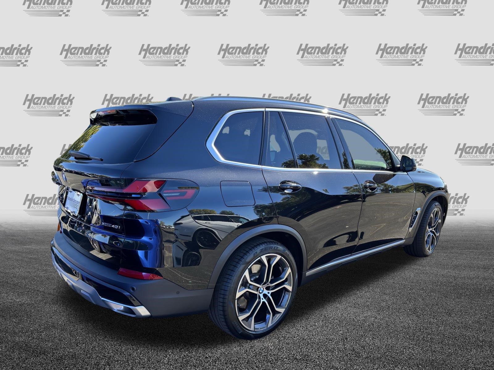 Certified 2024 BMW X5 xDrive40i w/ Premium Package AWD/4WD image 11