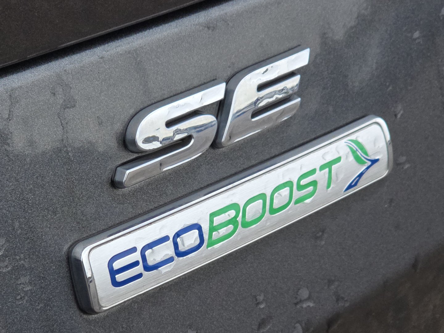 Used 2019 Ford Escape SE FWD image 10