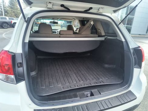 Used 2013 Subaru Outback 2.5i Premium image 21
