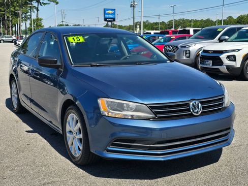 Used 2015 Volkswagen Jetta SE FWD image 7