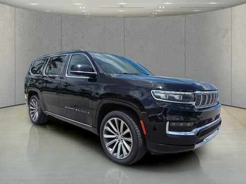 Used 2022 Jeep Grand Wagoneer Series II AWD/4WD image 13