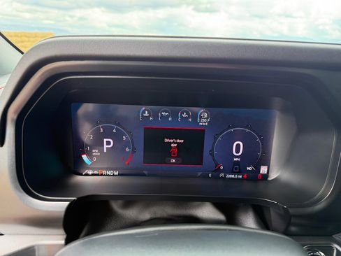 Used 2025 Ford F150 Raptor AWD/4WD image 20