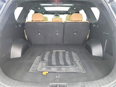 Used 2022 Hyundai Santa Fe Calligraphy image 32