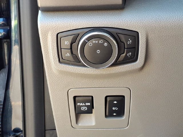 Used 2020 Ford F150 XLT w/ Equipment Group 302A Luxury AWD/4WD image 20