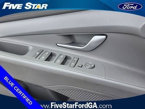 Used 2025 Hyundai Elantra Hybrid FWD image 27