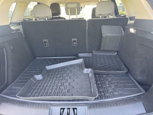 Used 2023 Lincoln Corsair Reserve AWD/4WD image 6