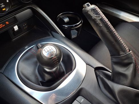 Used 2017 MAZDA MX-5 Miata RF Club w/ Brembo/BBS Package image 12