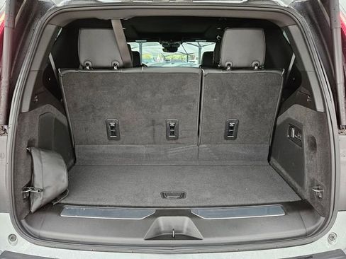 Used 2024 Cadillac Escalade Sport w/ Touring Package image 31