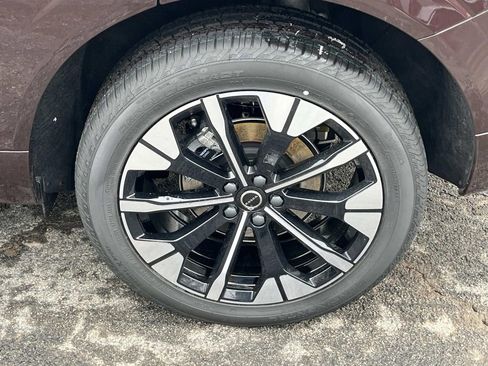 New 2026 Volvo XC60 B5 Ultra w/ Climate Package image 11