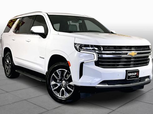 Used 2021 Chevrolet Tahoe LT w/ LT Signature Package image 2