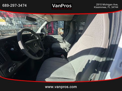 Used 2013 Chevrolet Express 2500 image 9