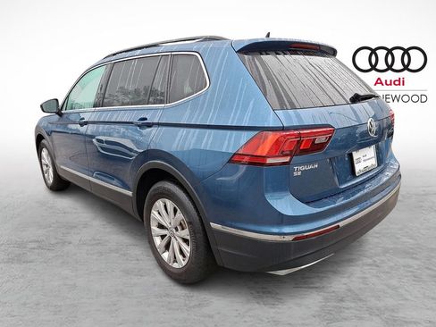 Used 2018 Volkswagen Tiguan SE AWD/4WD image 4