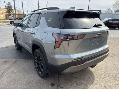 New 2026 Chevrolet Equinox LT FWD image 2