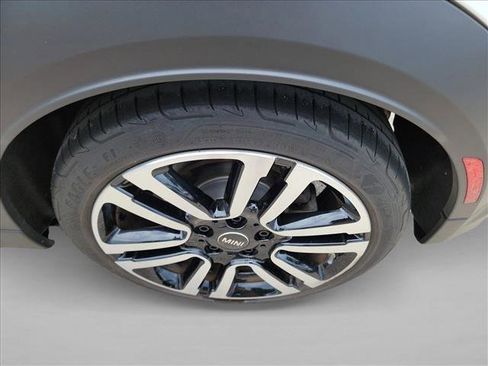 Used 2024 MINI Cooper S FWD image 12