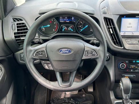 Used 2019 Ford Escape SE image 35
