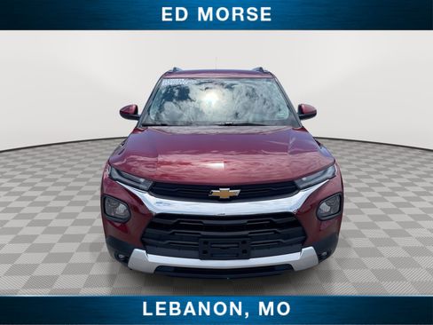 Used 2023 Chevrolet TrailBlazer LT FWD image 3