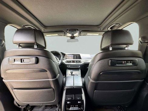 Used 2020 BMW X5 M50i w/ Premium Package AWD/4WD image 41