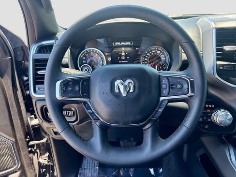 Used 2025 RAM 1500 Laramie AWD/4WD image 12