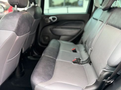 Used 2014 FIAT 500L Lounge FWD image 15