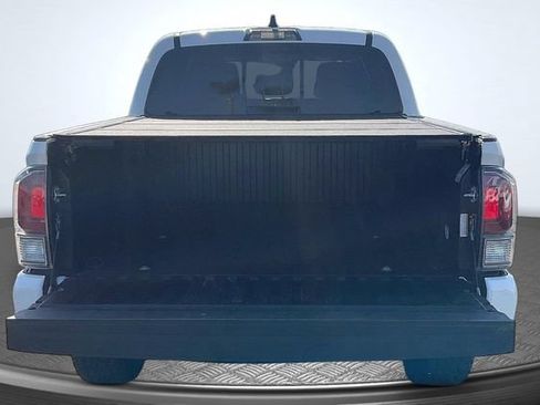Used 2023 Toyota Tacoma TRD Sport AWD/4WD image 18