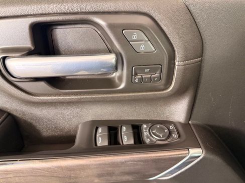 Used 2020 Chevrolet Silverado 2500 LTZ w/ LTZ Convenience Package AWD/4WD image 31