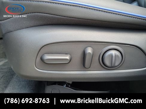 New 2026 Buick Envista Sport Touring w/ Convenience I Package FWD image 21