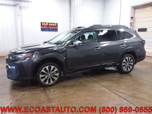 Used 2023 Subaru Outback Touring XT image 5